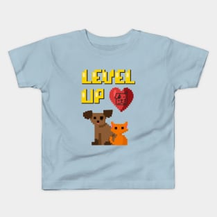 level up love Kids T-Shirt